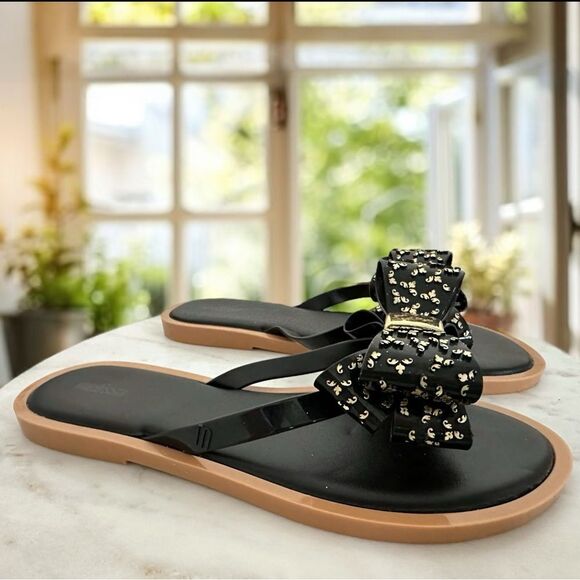 Melissa Bow Sandals - Picture 4 of 10